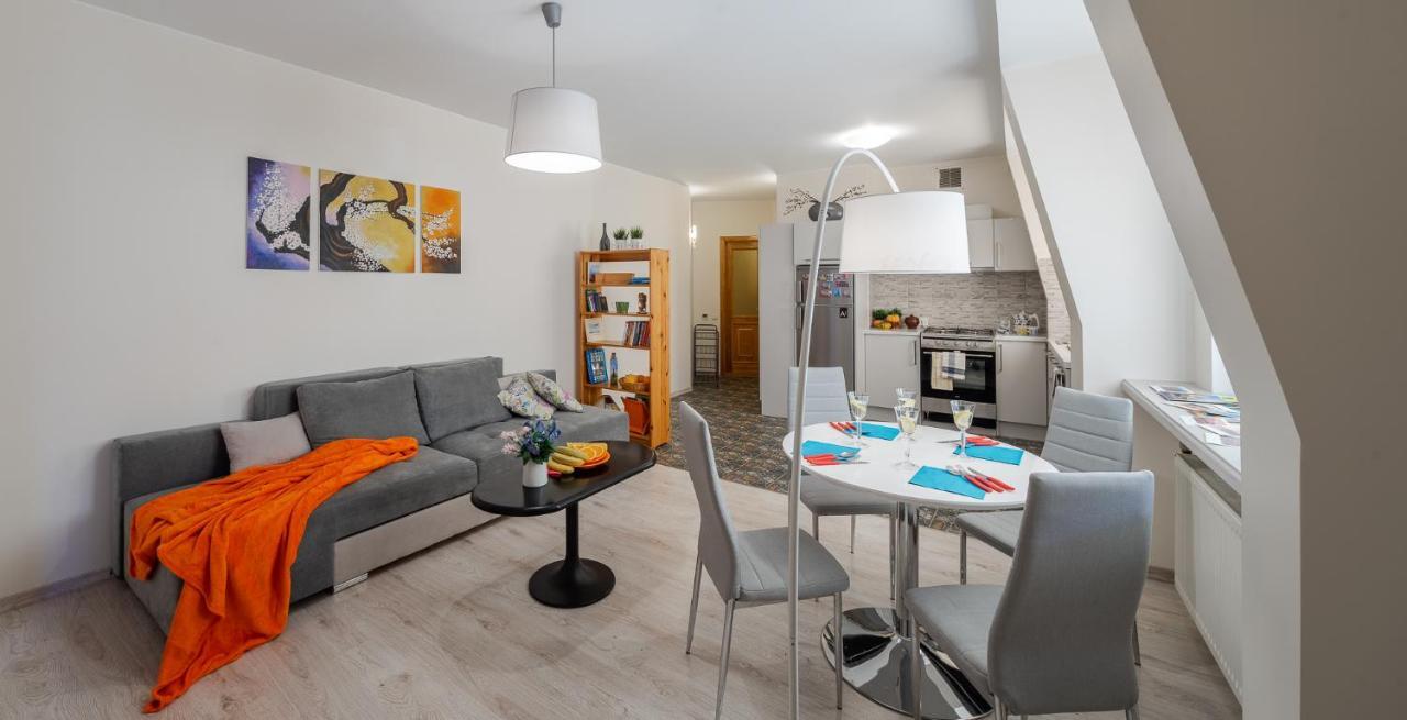 Riga Old Town Souvenir Apartment Bagian luar foto